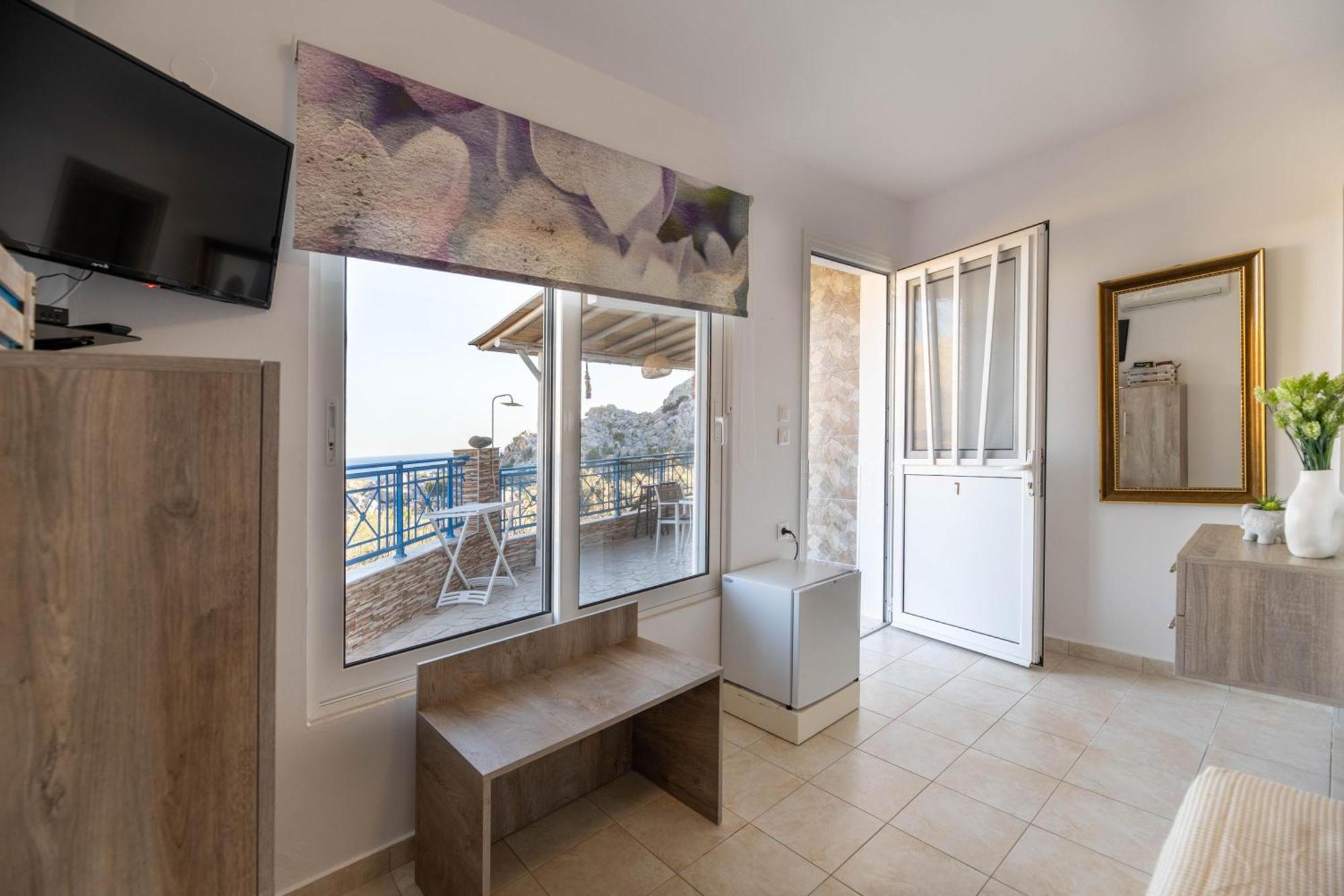 Aperanto Galazio Apartment Archangelos  Esterno foto